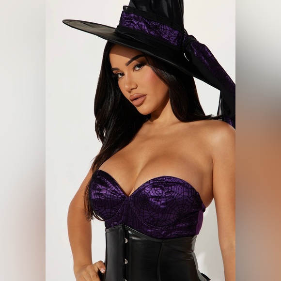 Dark Spell Seductress Bad Witch Costume - Picture 1 of 5